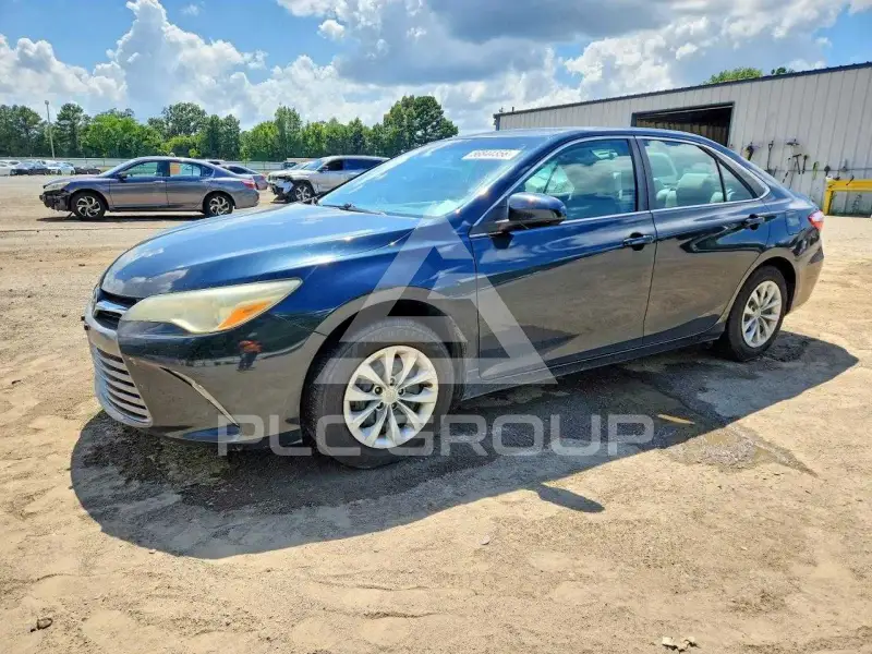 2016 Toyota CAMRY фото