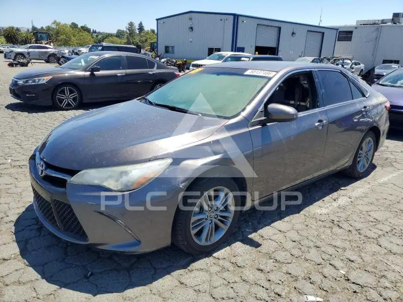 2016 Toyota CAMRY фото