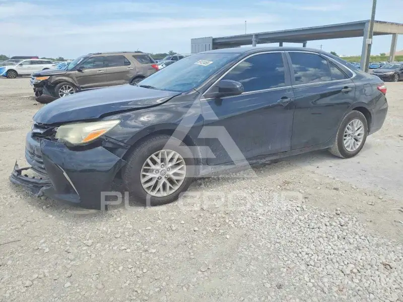 2016 Toyota CAMRY фото