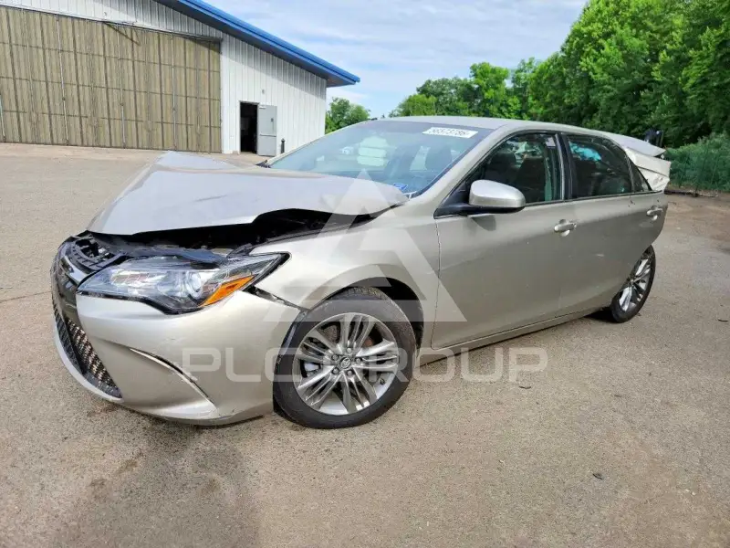 2016 Toyota CAMRY фото