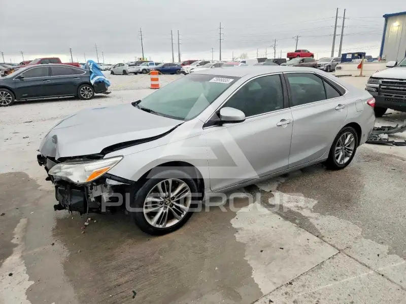 2016 Toyota CAMRY фото