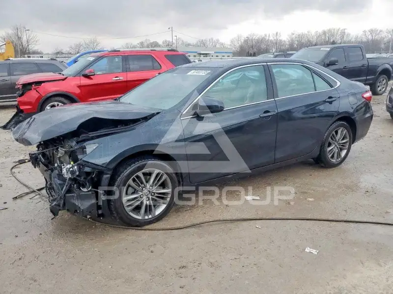 2016 Toyota CAMRY фото