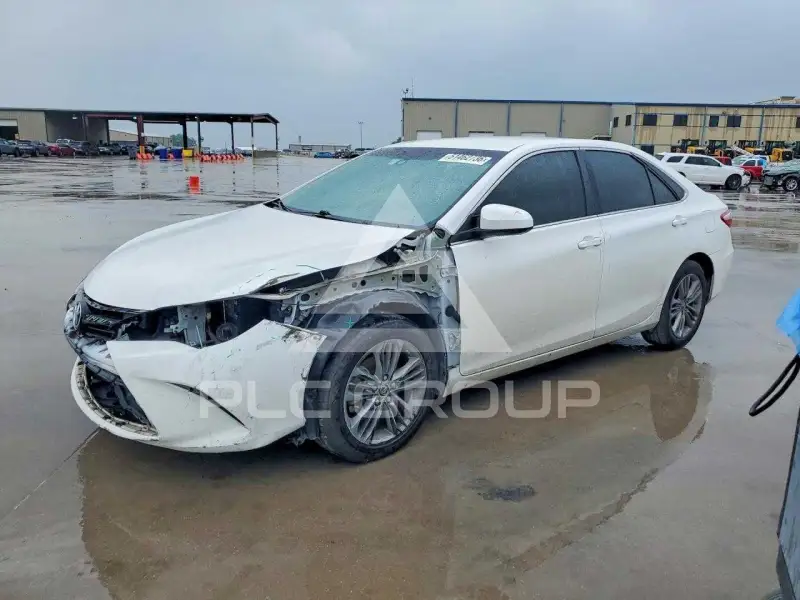 2016 Toyota CAMRY фото