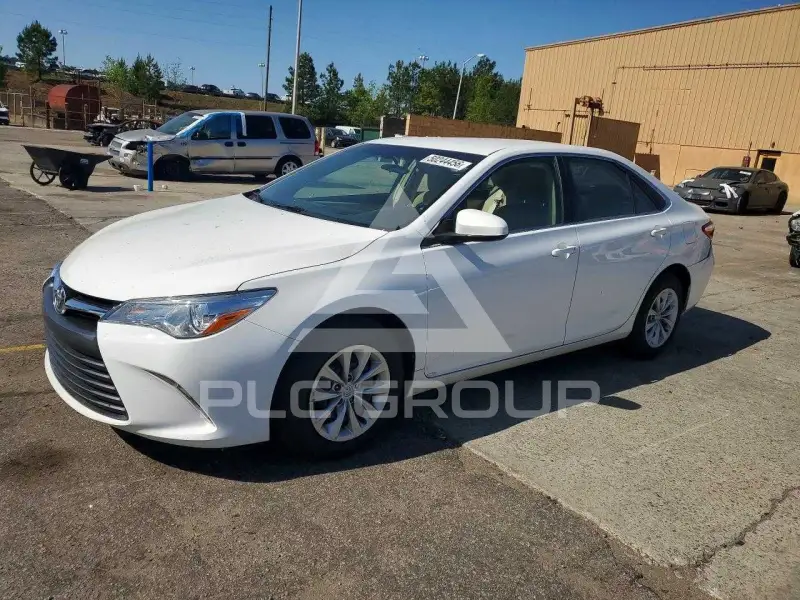 2016 Toyota CAMRY фото