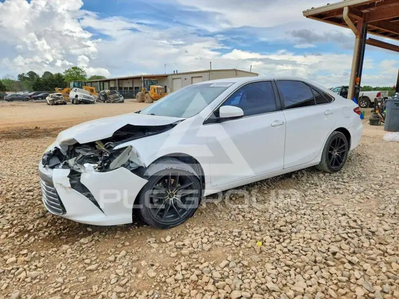 2016 Toyota CAMRY photo