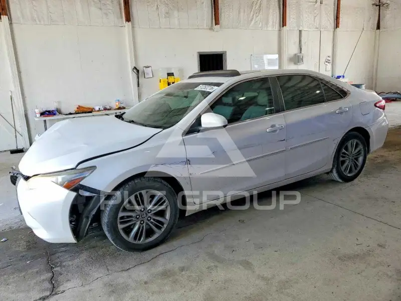 2016 Toyota CAMRY фото