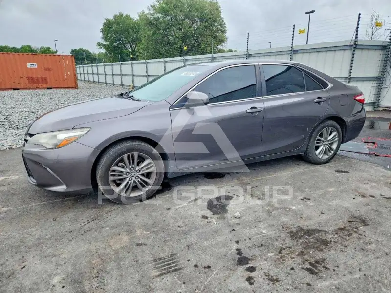 2016 Toyota CAMRY фото