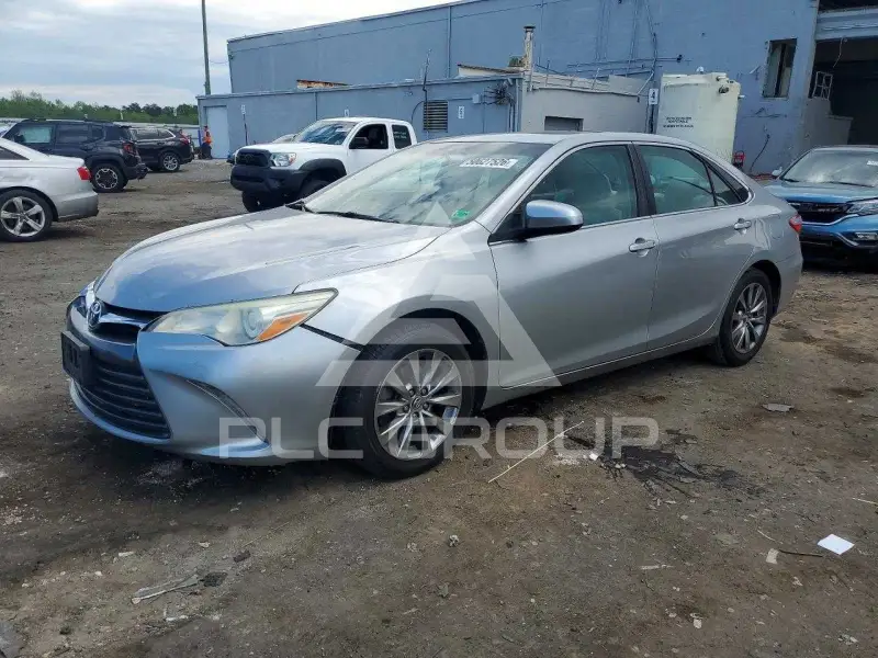 2016 Toyota CAMRY фото
