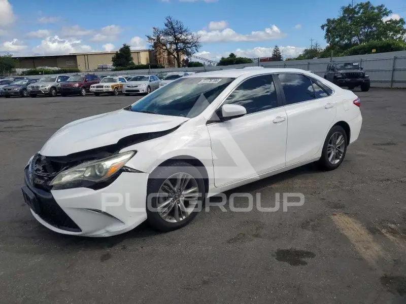 2016 Toyota CAMRY фото