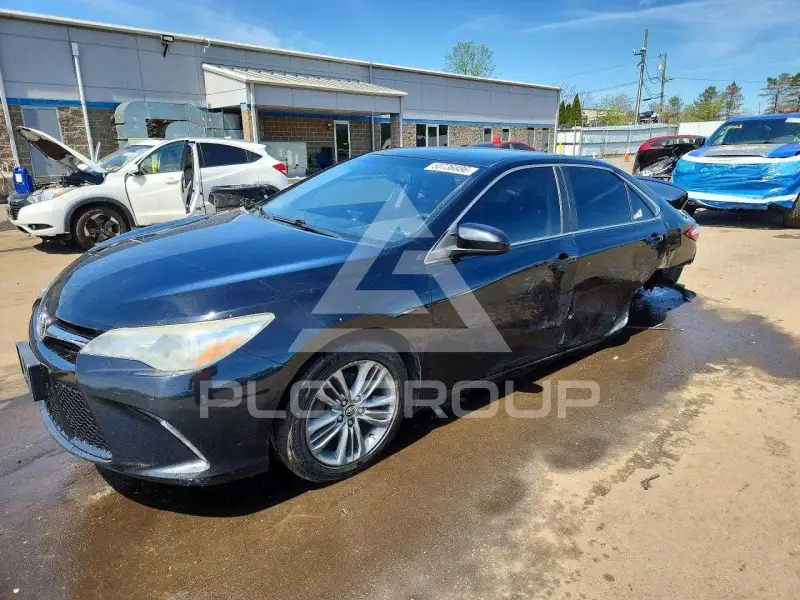 2016 Toyota CAMRY фото