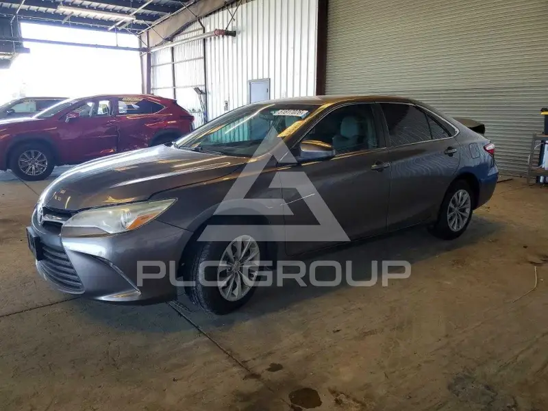 2016 Toyota CAMRY фото