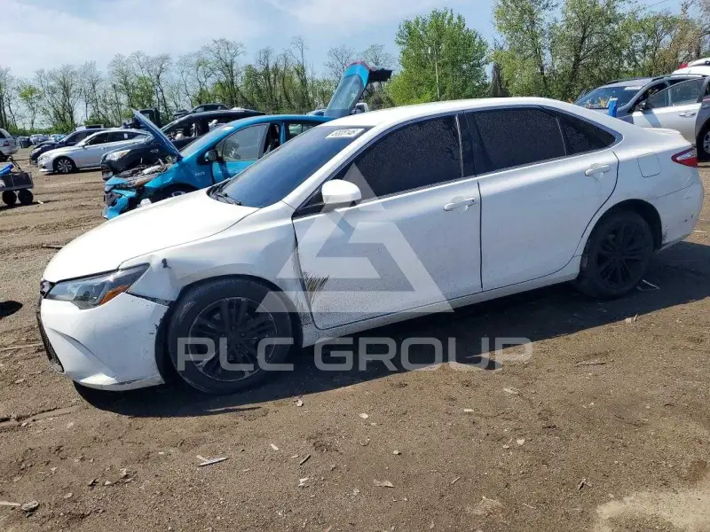 2016 Toyota CAMRY фото