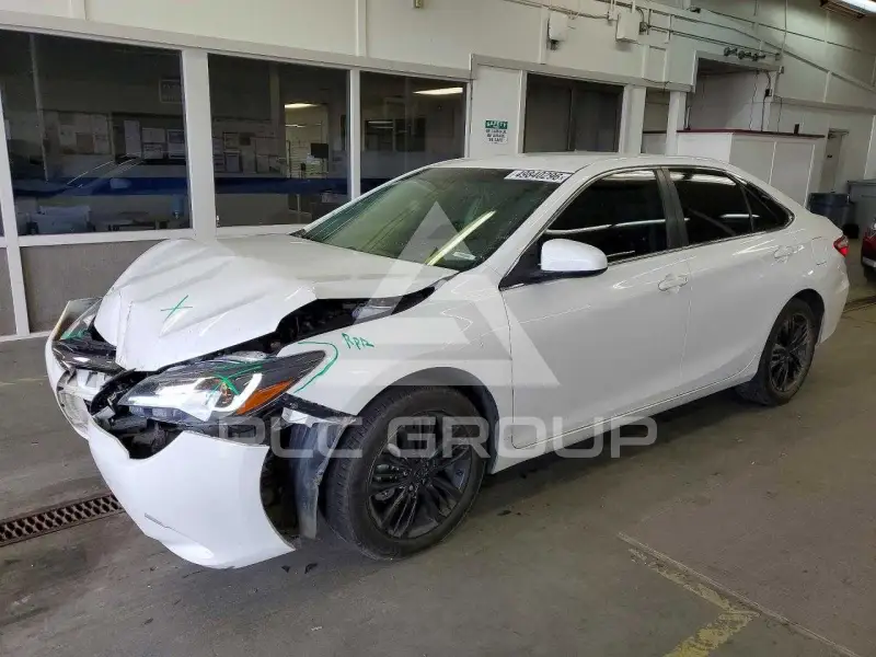 2016 Toyota CAMRY фото
