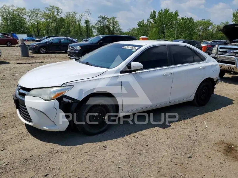 2016 Toyota CAMRY фото