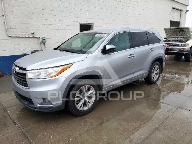 2016 Toyota Highlander фото