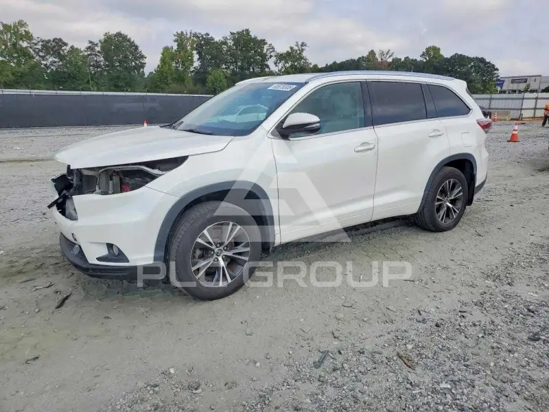 2016 Toyota Highlander фото
