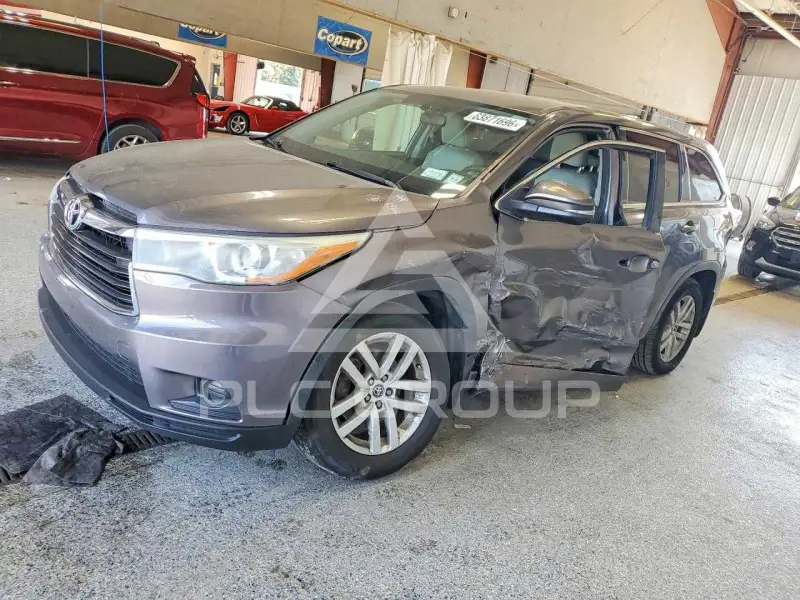 2016 Toyota Highlander photo