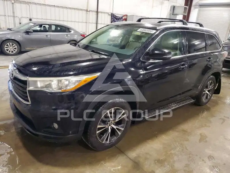 2016 Toyota Highlander фото