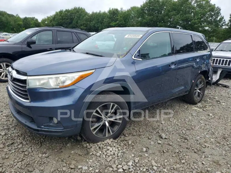 2016 Toyota Highlander photo