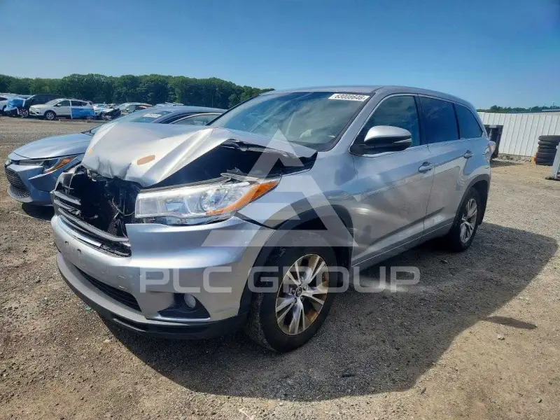 2016 Toyota Highlander фото