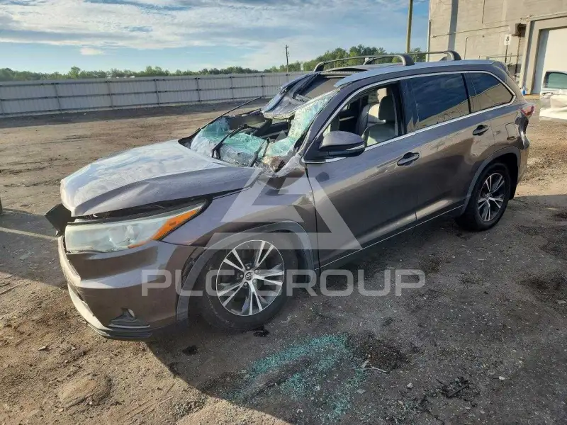 2016 Toyota Highlander фото