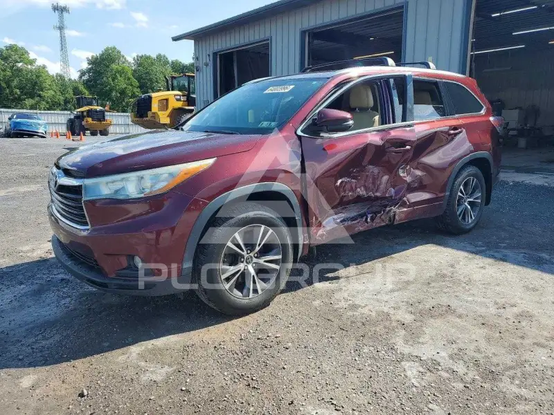 2016 Toyota Highlander фото