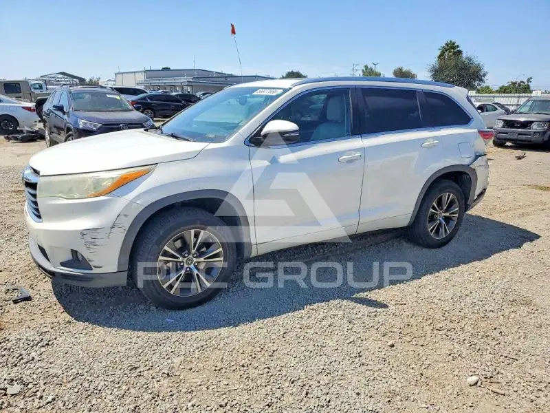 2016 Toyota Highlander фото
