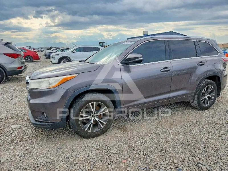2016 Toyota Highlander фото