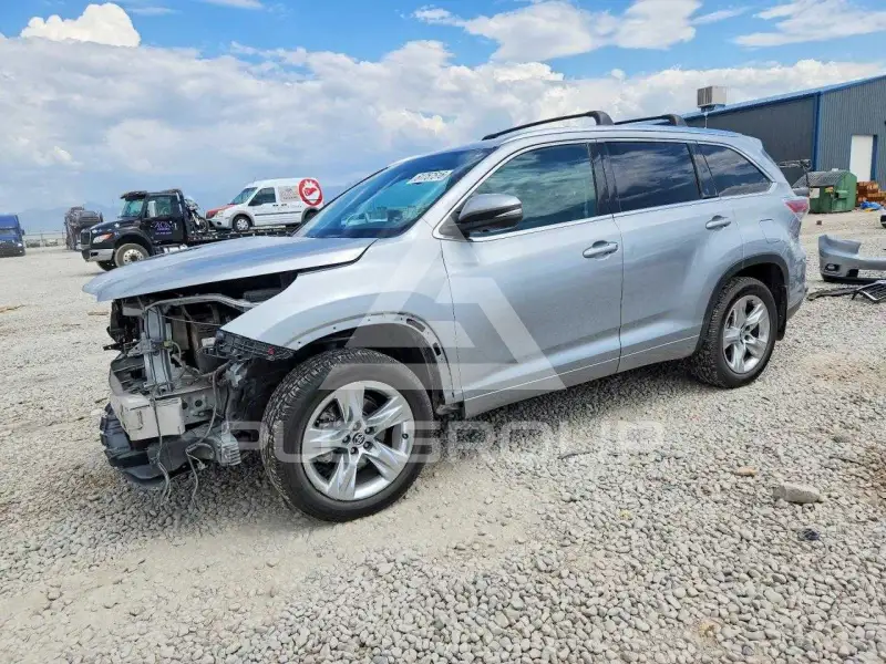 2016 Toyota Highlander фото