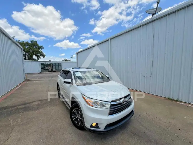 2016 Toyota Highlander фото