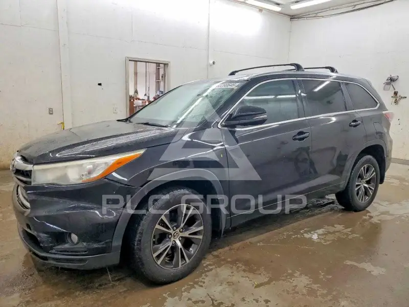 2016 Toyota Highlander фото