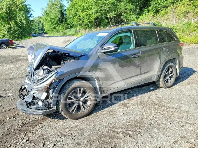 2016 Toyota Highlander фото