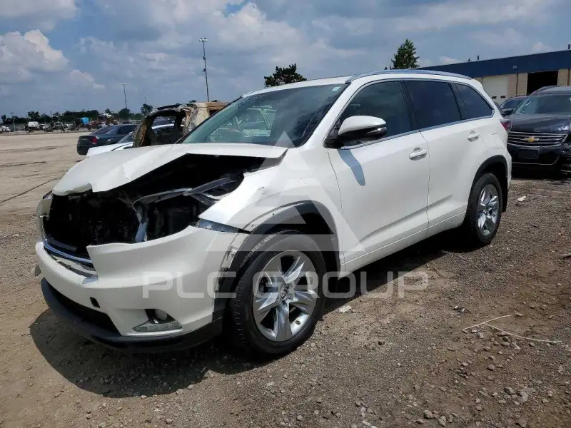 2016 Toyota Highlander photo