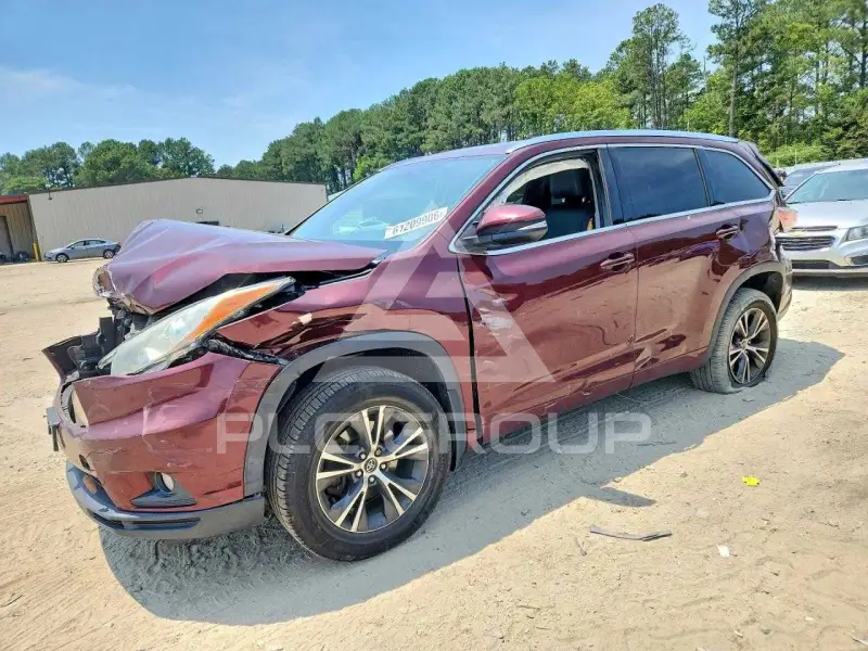 2016 Toyota Highlander фото