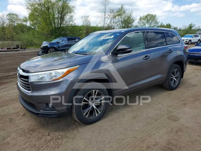 2016 Toyota Highlander фото