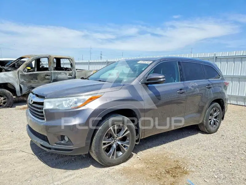 2016 Toyota Highlander фото