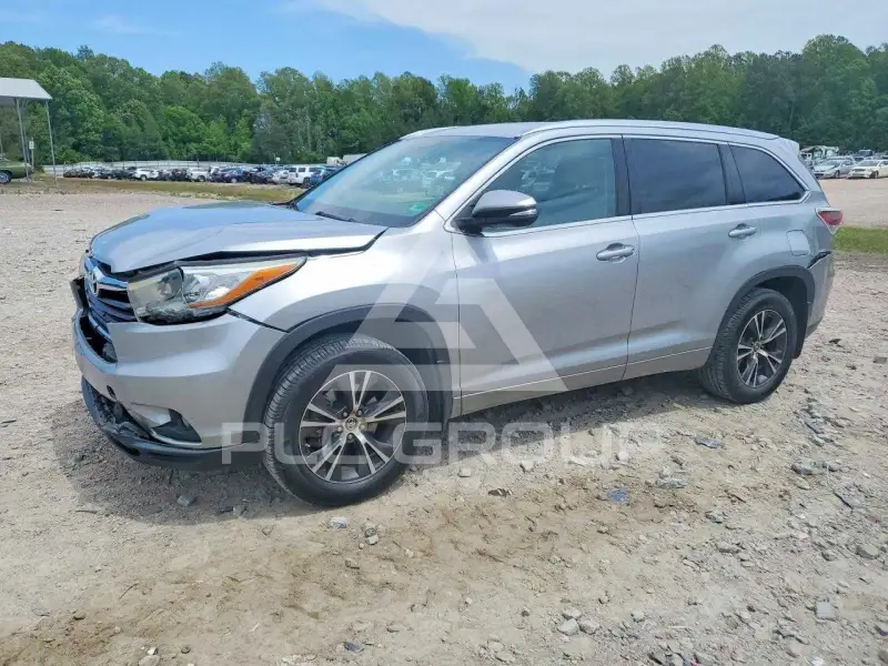 2016 Toyota Highlander фото