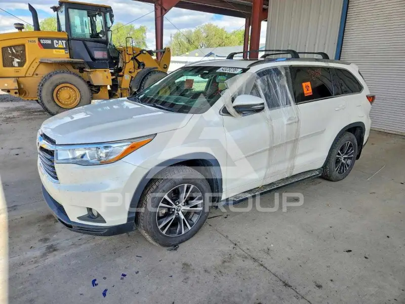 2016 Toyota Highlander фото
