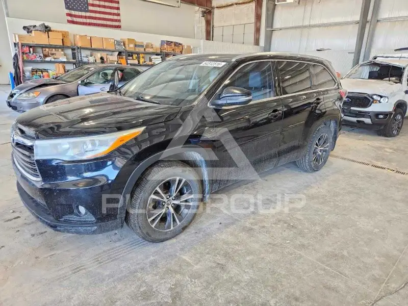 2016 Toyota Highlander фото