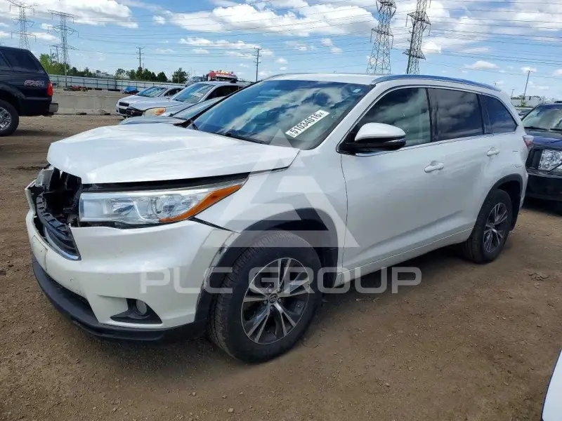 2016 Toyota Highlander фото