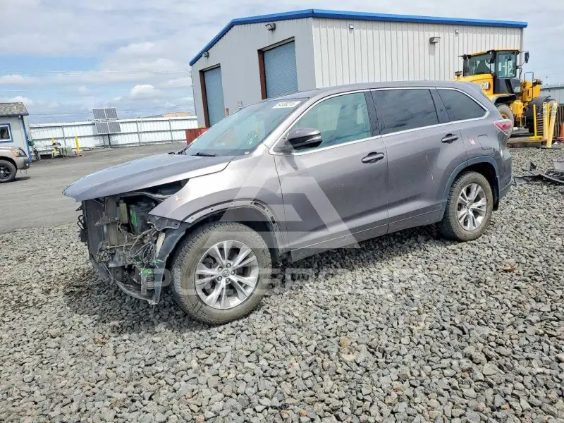 2016 Toyota Highlander фото