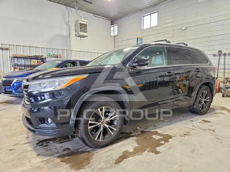2016 Toyota Highlander фото