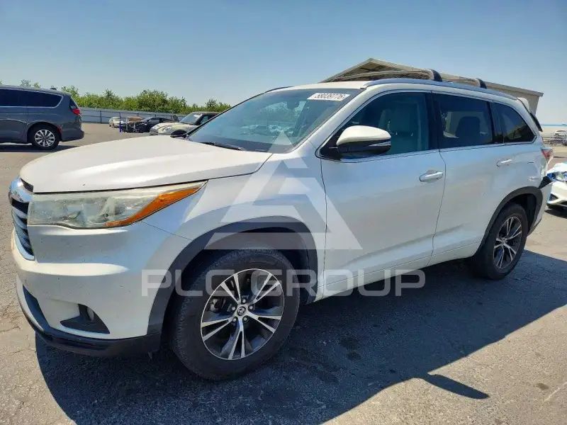 2016 Toyota Highlander фото