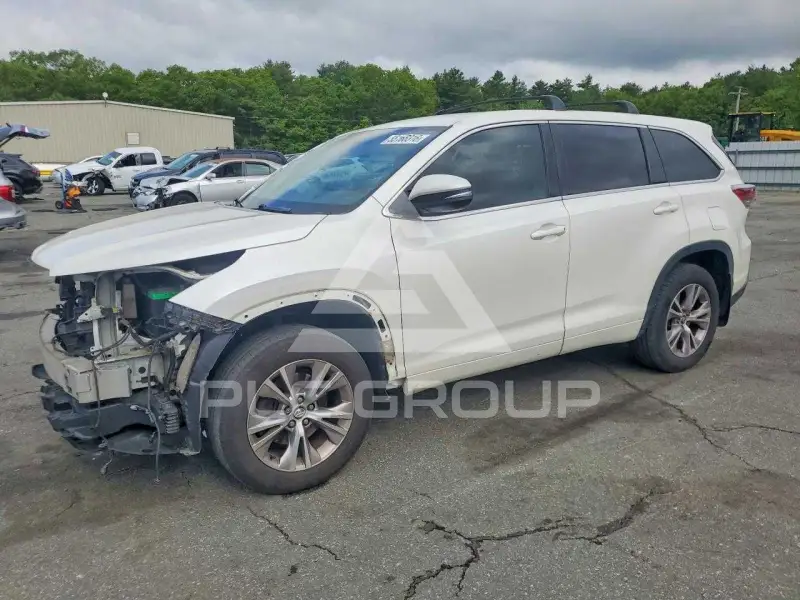 2016 Toyota Highlander фото