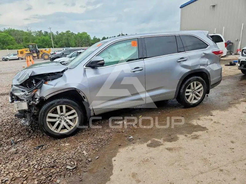 2016 Toyota Highlander фото