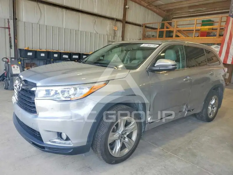 2016 Toyota Highlander фото