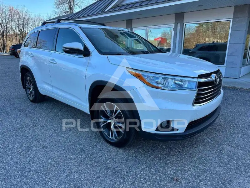 2016 Toyota Highlander фото