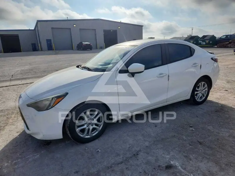 2016 Toyota SCION фото