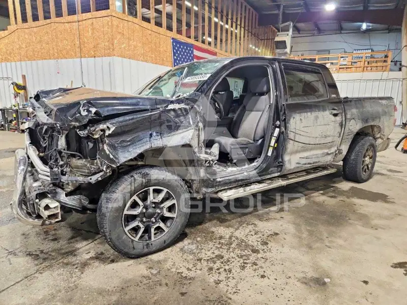 2016 Toyota TUNDRA photo