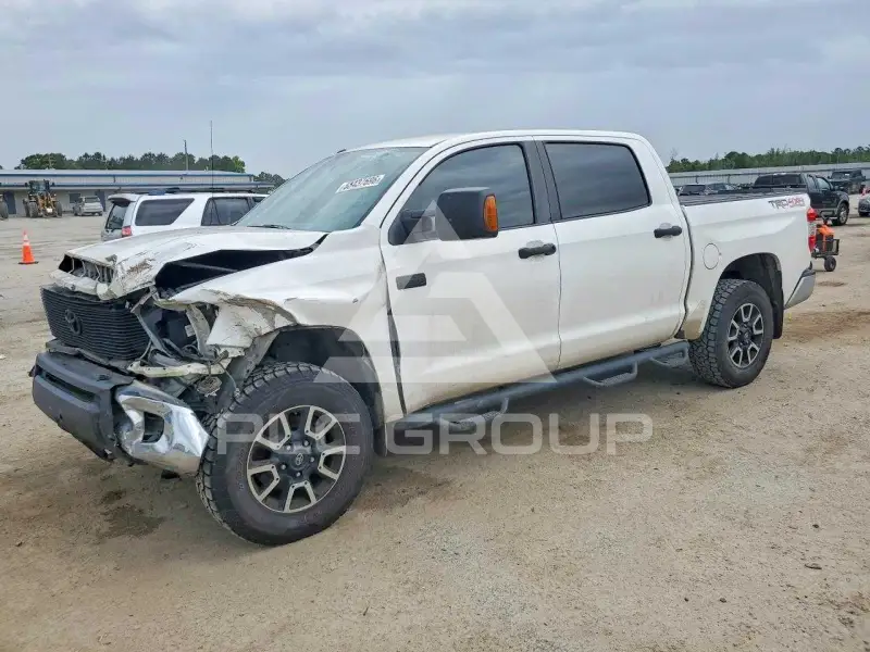 2016 Toyota TUNDRA photo